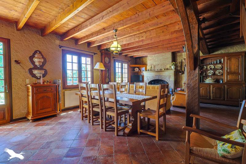 Vente Maison ST PIERRE D EYRAUD - 5 pièces -114 m² - (24130)
