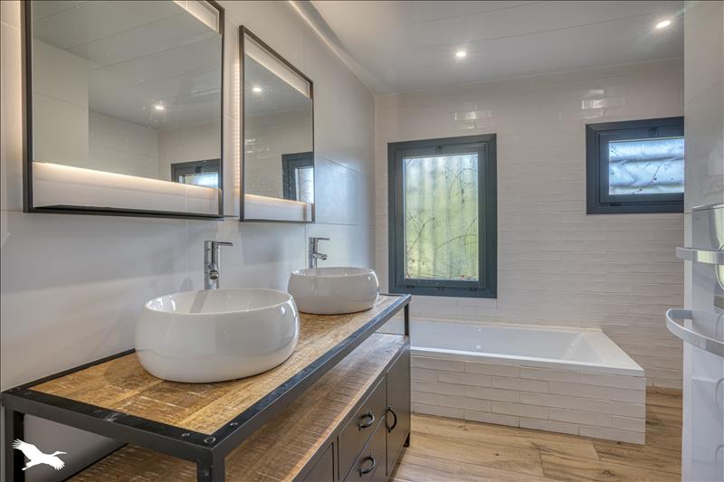 Vente Maison ST PIERRE D EYRAUD - 6 pièces -147 m² - (24130)