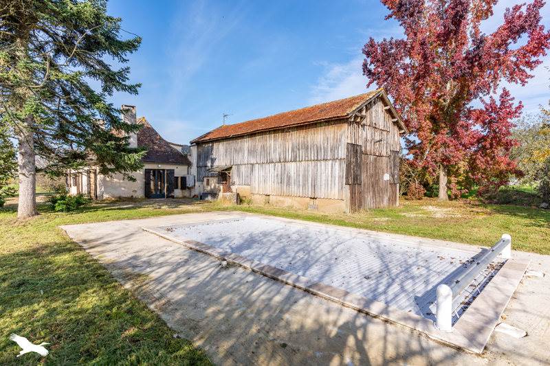 Vente Maison ST PIERRE D EYRAUD - 6 pièces -147 m² - (24130)