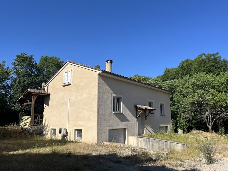 Vente Maison CUNEGES - 6 pièces -153 m² - (24240)