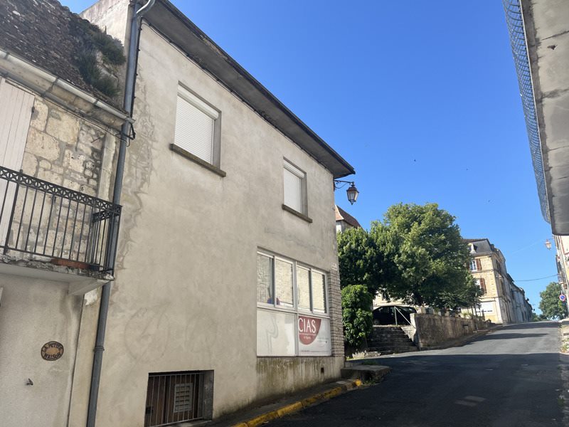 Vente Maison SIGOULES ET FLAUGEAC - 5 pièces -178 m² - (24240)