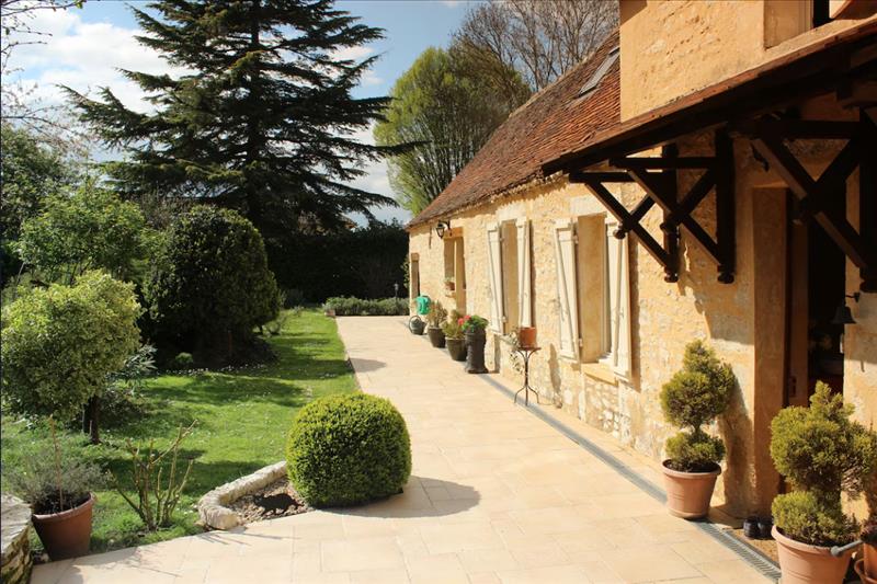 Vente Maison GARDONNE - 6 pièces -240 m² - (24680)