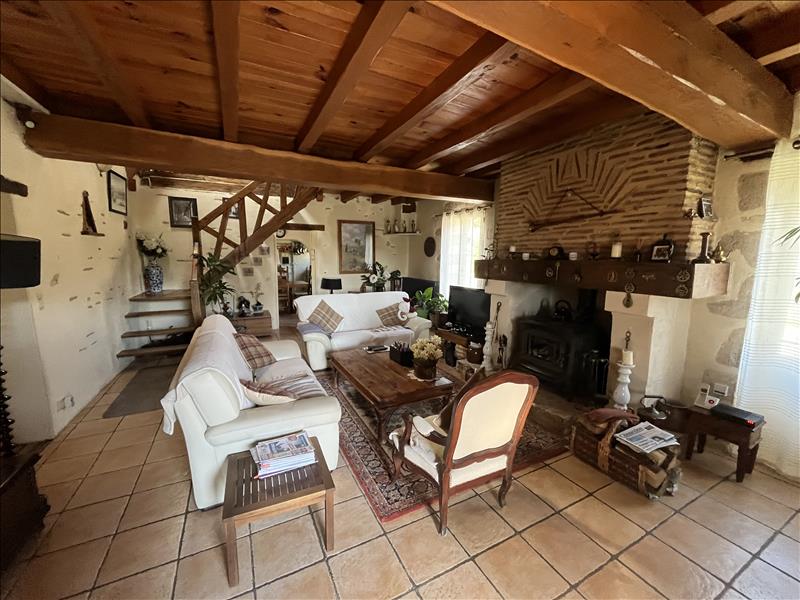 Vente Maison GARDONNE - 6 pièces -240 m² - (24680)