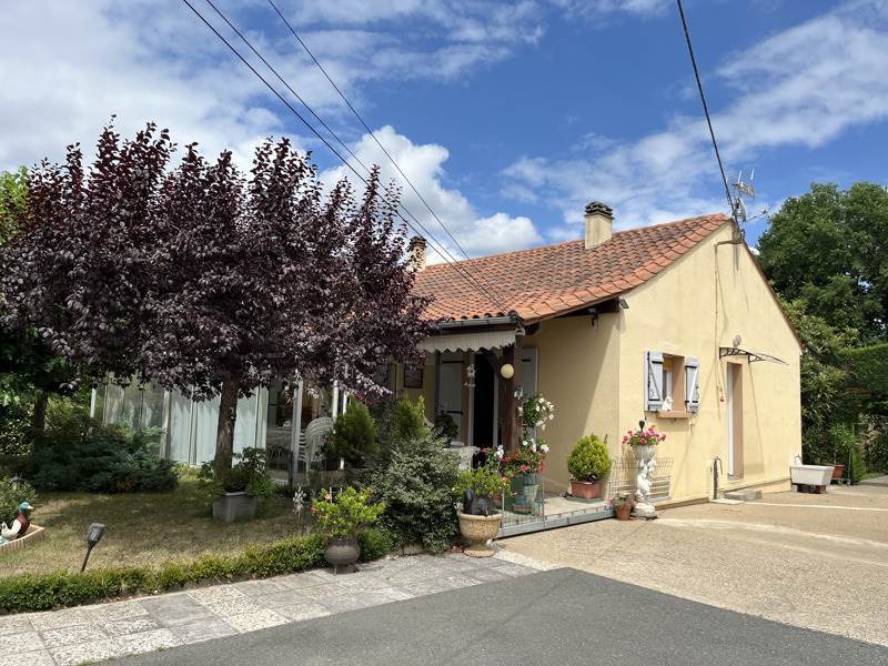 Vente Maison ST PIERRE D EYRAUD - 5 pièces -92 m² - (24130)