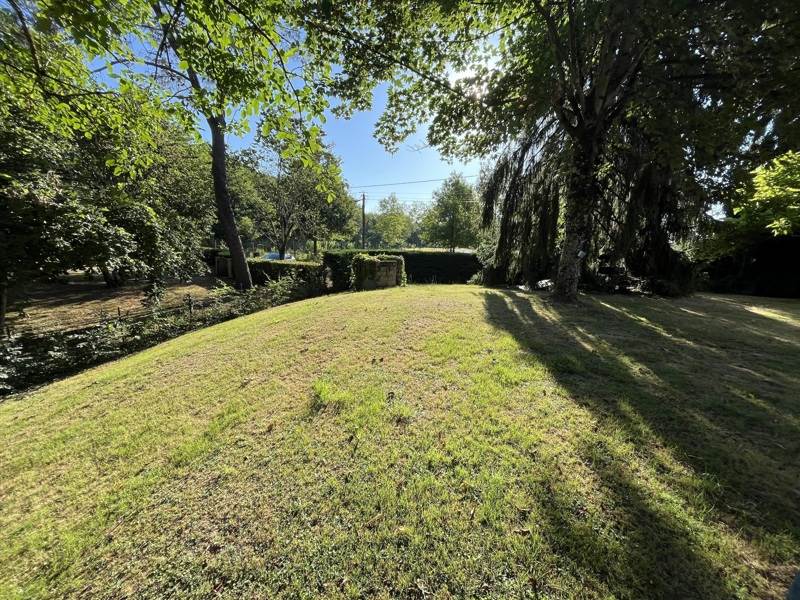 Vente Maison ST PIERRE D EYRAUD - 4 pièces -117 m² - (24130)
