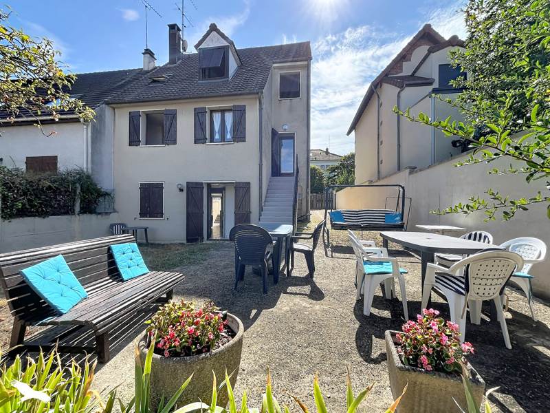 Maison 7 pièces 146 m² · à Sartrouville · 146 m² · 728 000 €