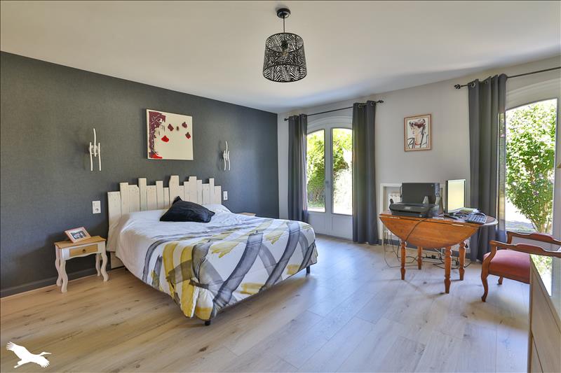 Vente Maison ST LAURENT DE COGNAC - 4 pièces -189 m² - (16100)