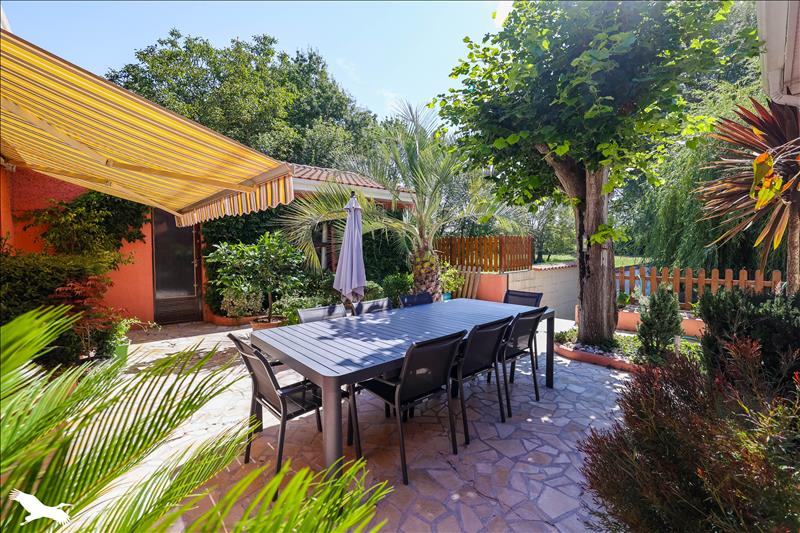 Vente Maison ST LAURENT DE COGNAC - 4 pièces -189 m² - (16100)