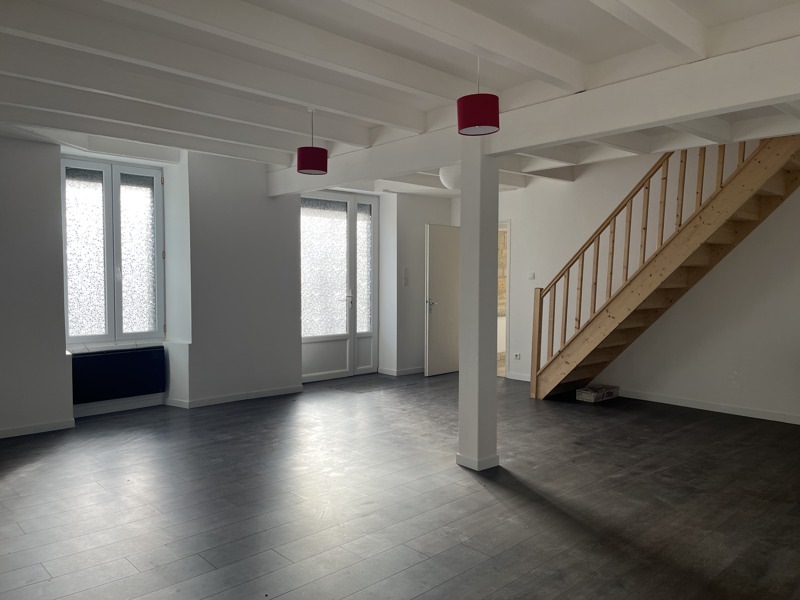 Vente Maison ST LAURENT DE COGNAC - 4 pièces -170 m² - (16100)