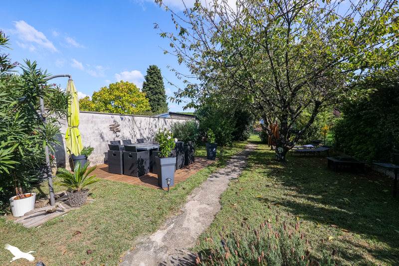 Vente Maison COGNAC - 5 pièces -100 m² - (16100)