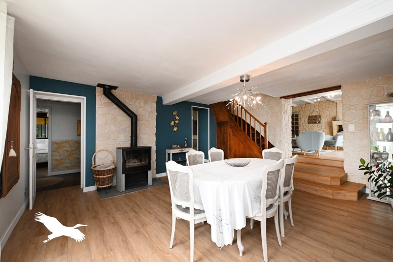 Vente Maison CHERVES RICHEMONT - 12 pièces -270 m² - (16370)
