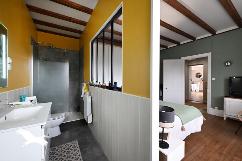 Vente Maison CHERVES RICHEMONT - 12 pièces -270 m² - (16370)