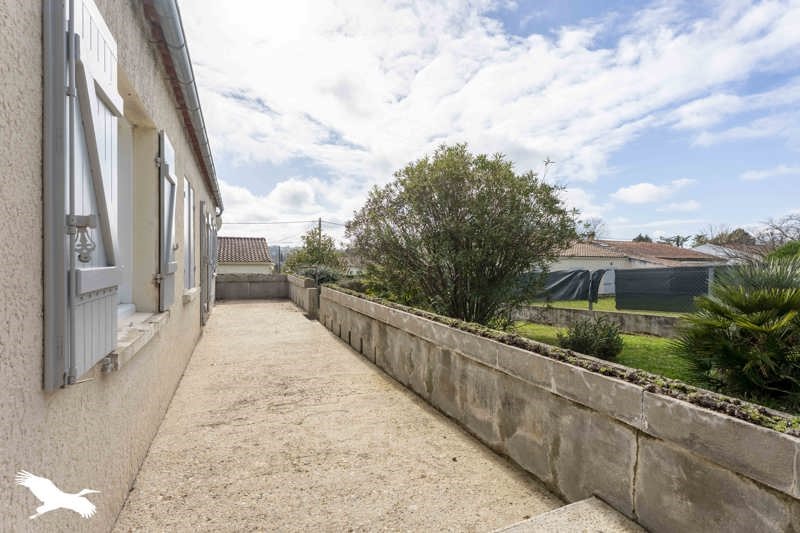 Vente Maison MIRAMBEAU - 5 pièces -100 m² - (17150)