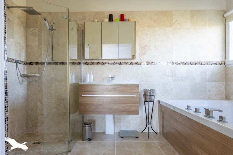 Vente Maison ST GEORGES DES AGOUTS - 4 pièces -192 m² - (17150)