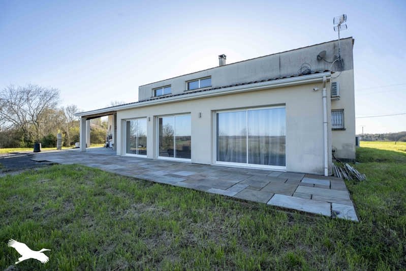 Vente Maison ST GEORGES DES AGOUTS 17150 4 pièces - 192 m²
