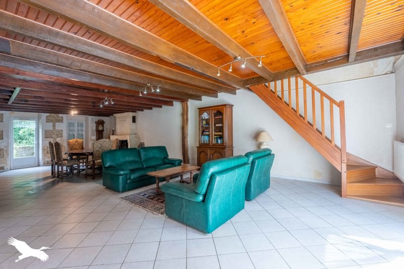 Vente Maison ST BONNET SUR GIRONDE - 6 pièces -160 m² - (17150)