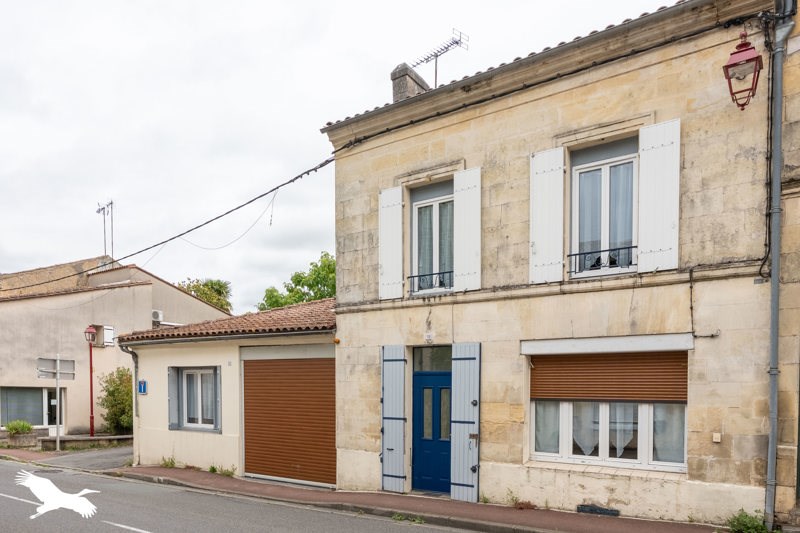 Vente Maison MIRAMBEAU - 8 pièces -160 m² - (17150)