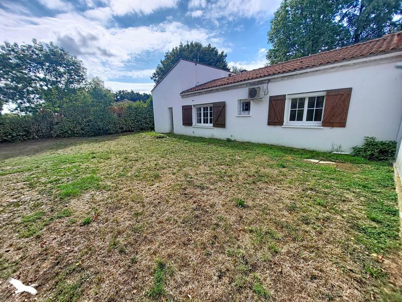 Vente Maison MIRAMBEAU - 4 pièces -110 m² - (17150)
