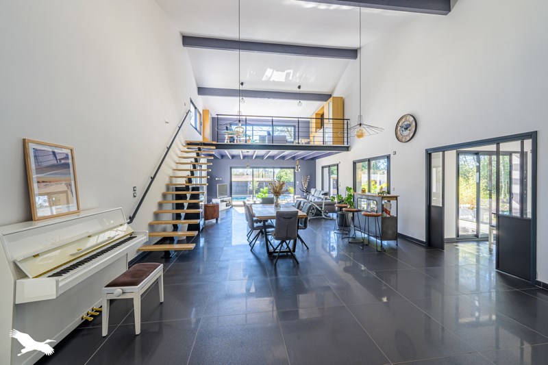 Vente Maison MIOS - 6 pièces -212 m² - (33380)