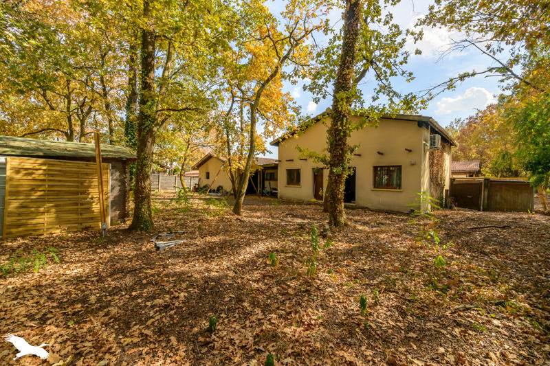 Vente Maison Mios - 11 pièces -250 m² - (33380)