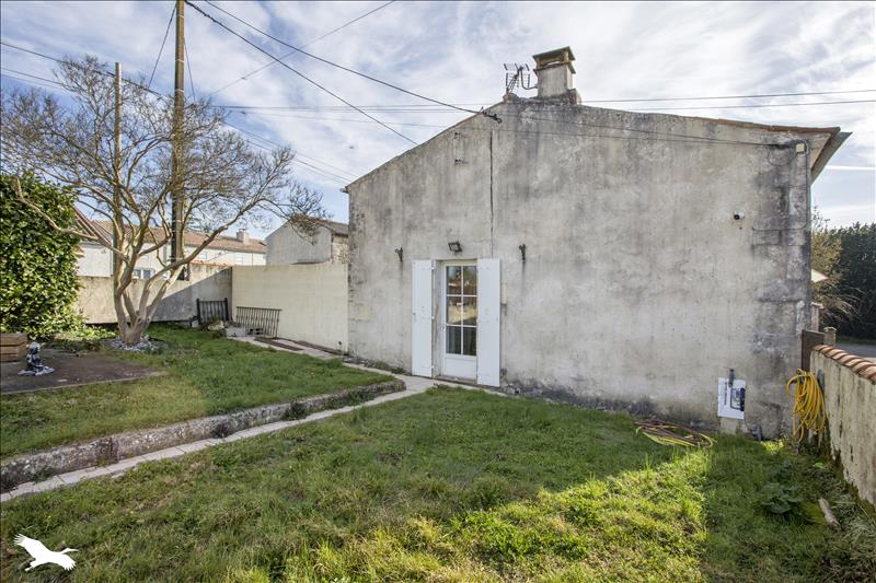 Vente Maison BORDS - 6 pièces -236 m² - (17430)