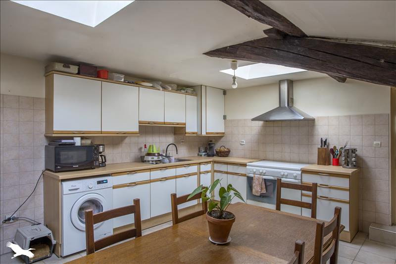 Vente Maison BORDS - 6 pièces -236 m² - (17430)
