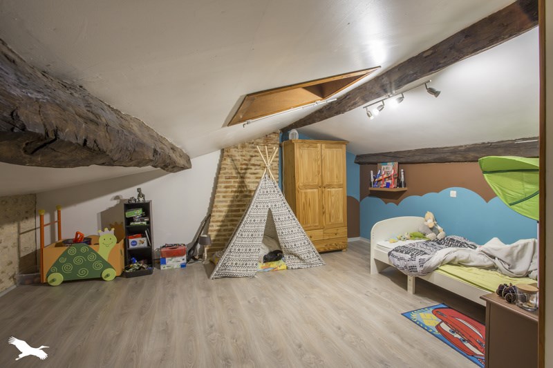 Vente Maison BORDS - 6 pièces -236 m² - (17430)