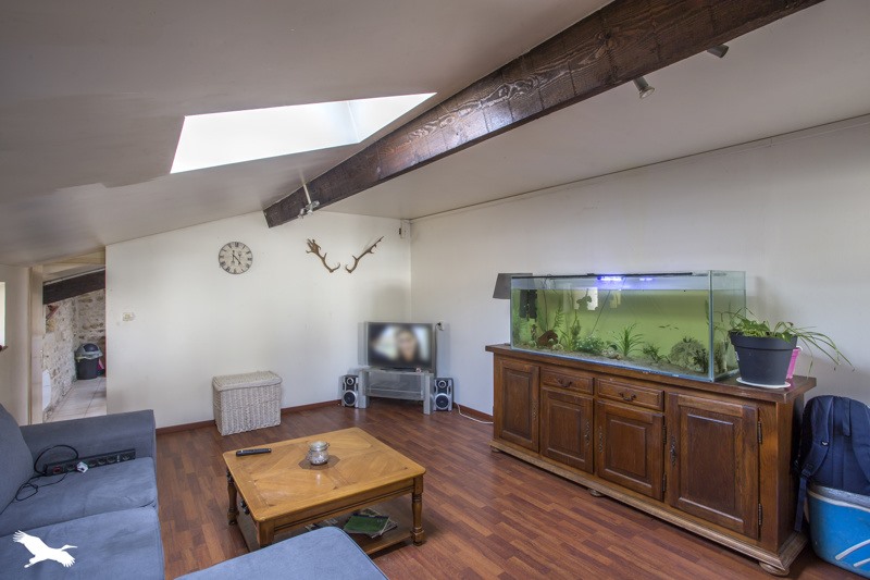 Vente Maison BORDS - 6 pièces -236 m² - (17430)