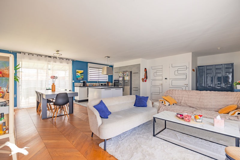 Vente Maison TONNAY CHARENTE - 4 pièces -102 m² - (17430)