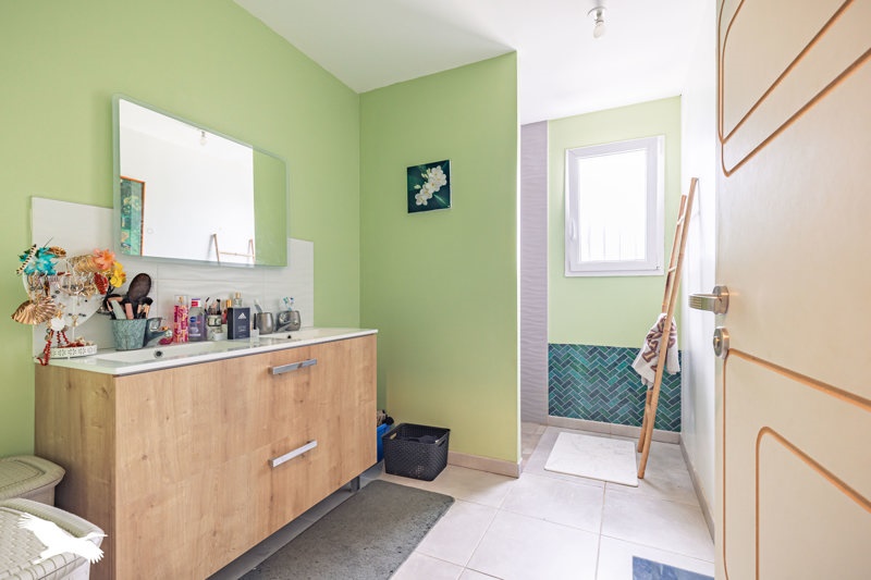 Vente Maison TONNAY CHARENTE - 4 pièces -102 m² - (17430)