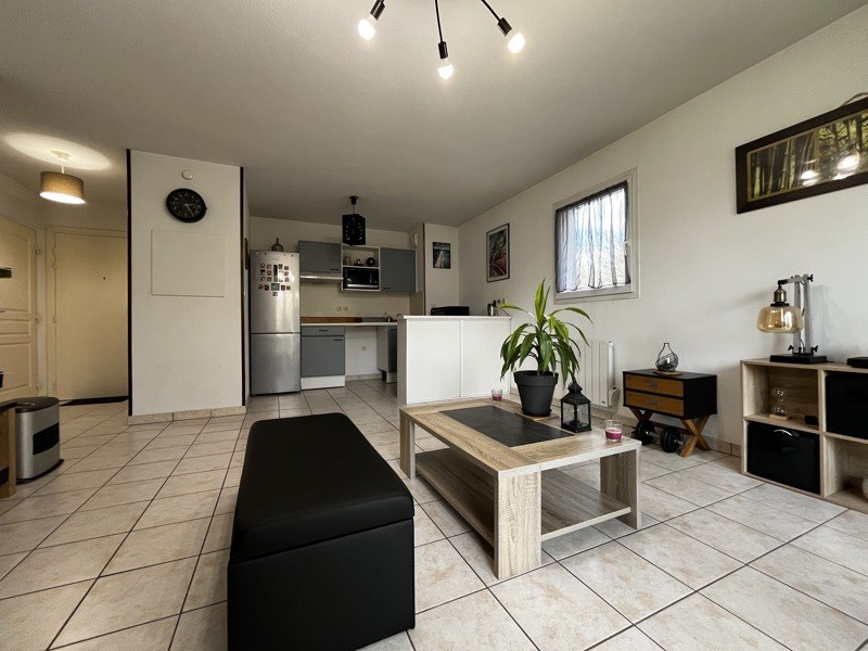 Vente Appartement TONNAY CHARENTE - 2 pièces -45 m² - (17430)
