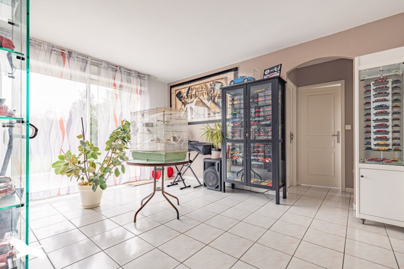 Vente Maison CABARIOT - 6 pièces -143 m² - (17430)