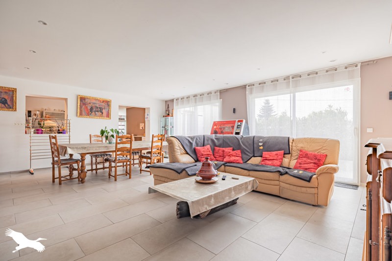 Vente Maison CABARIOT - 6 pièces -143 m² - (17430)