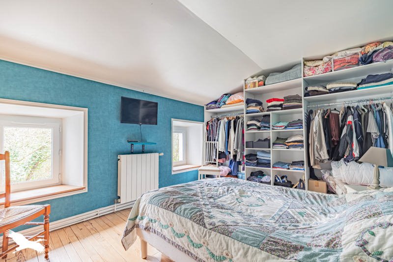 Vente Maison PUY DU LAC - 6 pièces -181 m² - (17380)