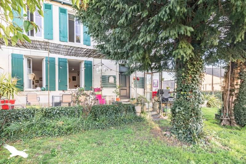 Vente Maison TONNAY CHARENTE - 7 pièces -204 m² - (17430)