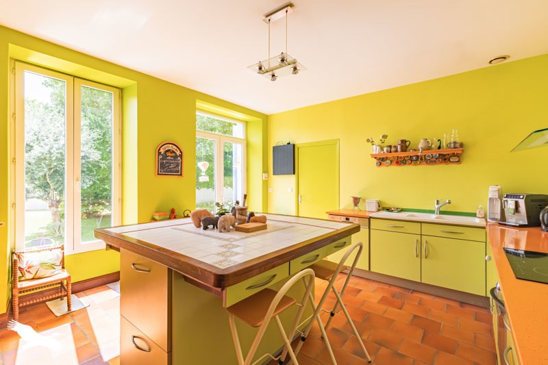 Vente Maison CABARIOT - 7 pièces -190 m² - (17430)