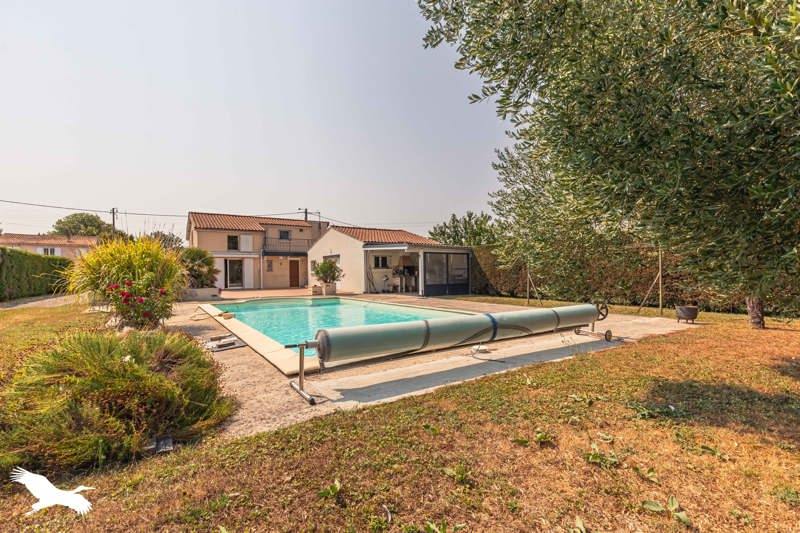 Vente Maison TONNAY CHARENTE - 5 pièces -130 m² - (17430)