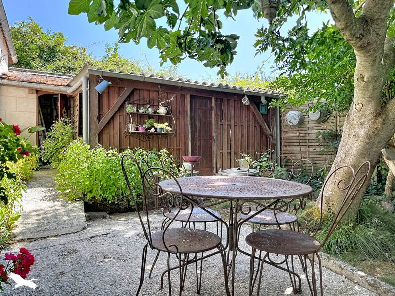 Vente Maison TONNAY CHARENTE - 5 pièces -117 m² - (17430)