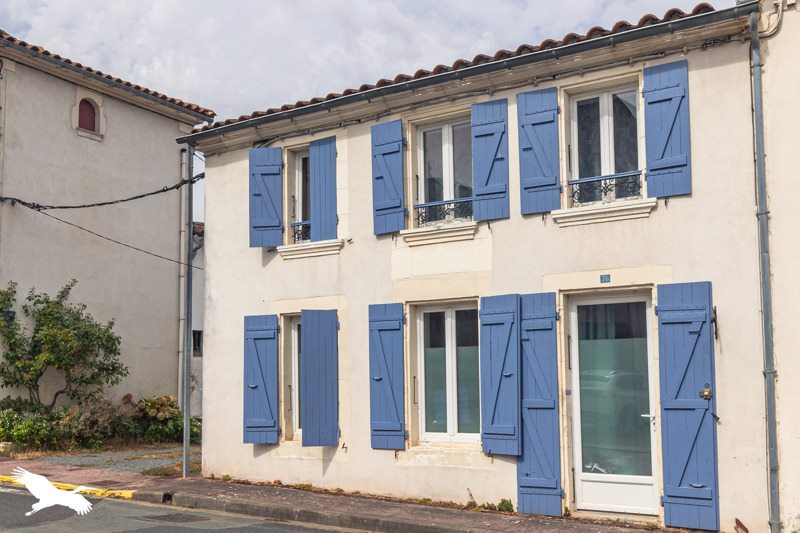 Vente Maison LUSSANT 17430 8 pièces - 188 m²