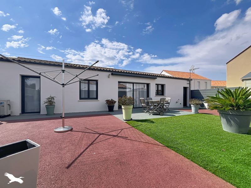 Vente Maison TONNAY CHARENTE - 4 pièces -97 m² - (17430)