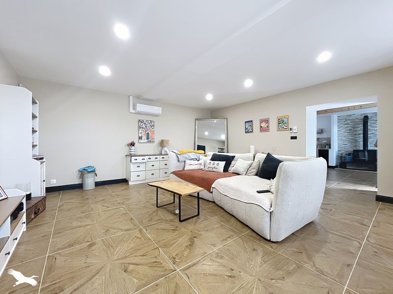 Vente Maison BORDS - 9 pièces -268 m² - (17430)