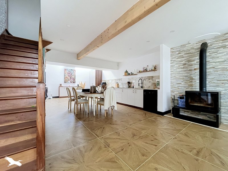 Vente Maison BORDS - 9 pièces -268 m² - (17430)