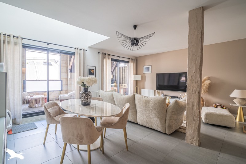 Vente Appartement BORDEAUX - 4 pièces -100 m² - (33000)