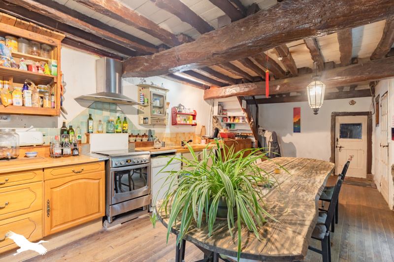 Maison  - 5 pièces    - 235 m² - ALZEN (09)