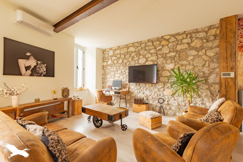 Maison 6 pièces 212 m² · à Tarascon-sur-Ariège · 212 m² · 449 900 €