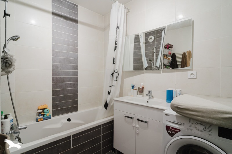 Vente Appartement GENAS - 3 pièces -70 m² - (69740)