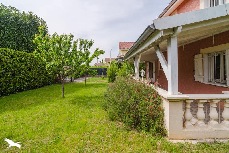 Vente Maison GENAS - 9 pièces -155 m² - (69740)