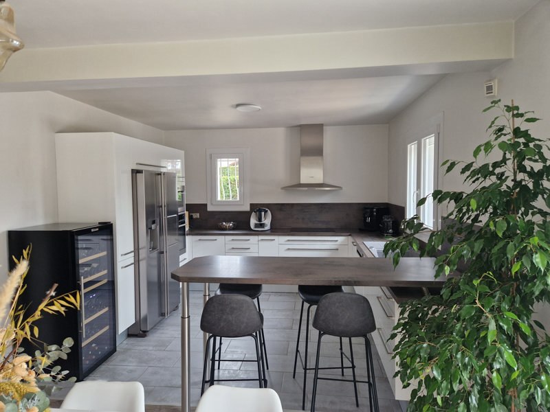 Vente Maison CHASSIEU - 4 pièces -132 m² - (69680)