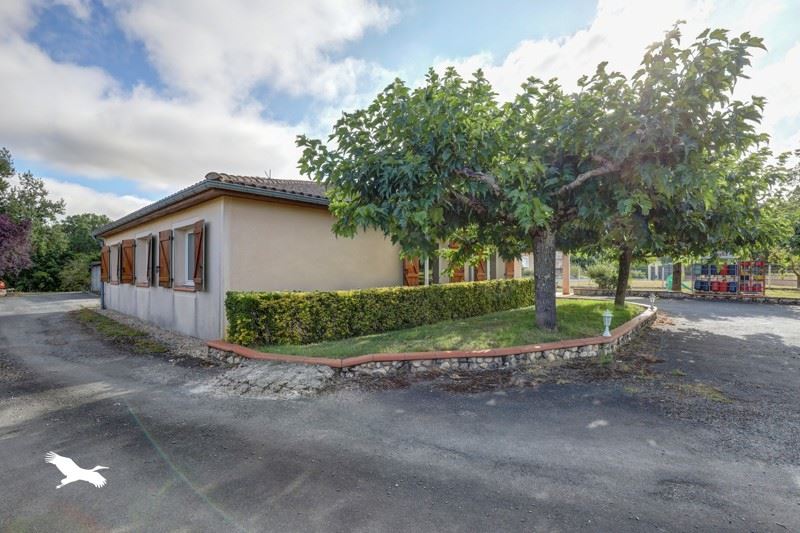 Vente Maison ST JULIEN DU PUY - 5 pièces -181 m² - (81440)