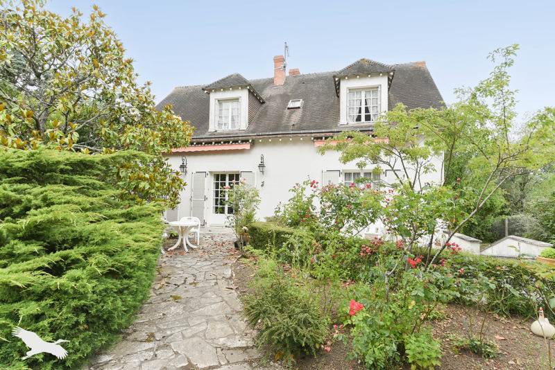 Vente Maison ST AIGNAN - 5 pièces -170 m² - (41110)